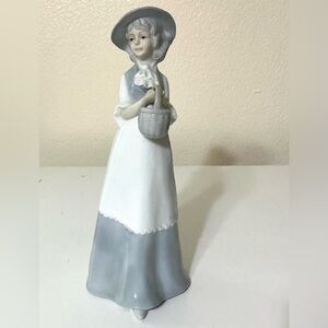JK Pottery Porcelain Figurine "Womanl w/ Basket", 8 1/4", Blue & White